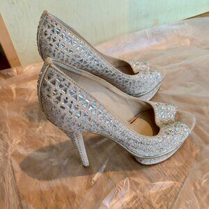 Size 4.5 Enzo Angiolini Studded Platform High Heels, Nude